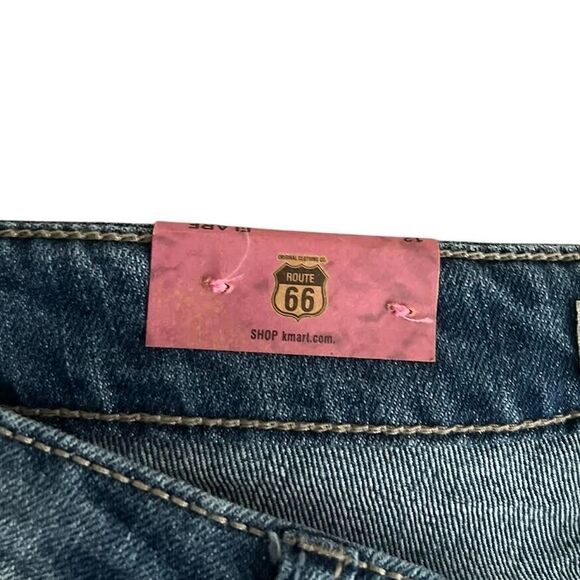Route 66 Jeans Women's Size 12 Blue Flare Curvy Fit Low Rise Flap Pocket… - Picture 10 of 13